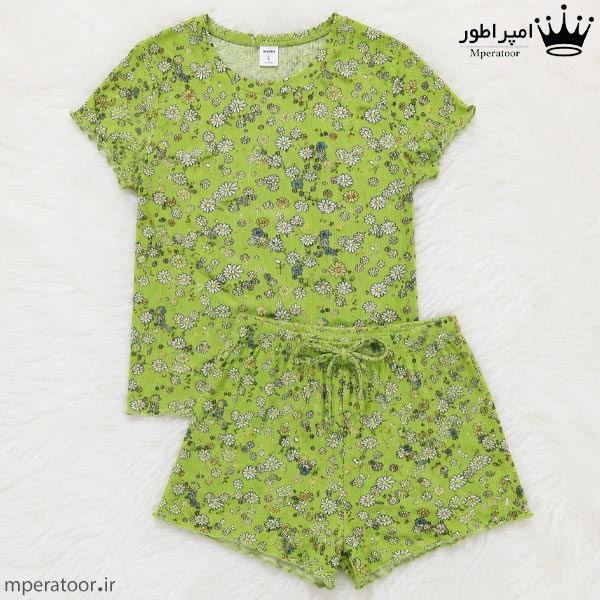 ست تیشرت یقه گرد و شورتک زنانه کد G07 طرح سبز گل ریز